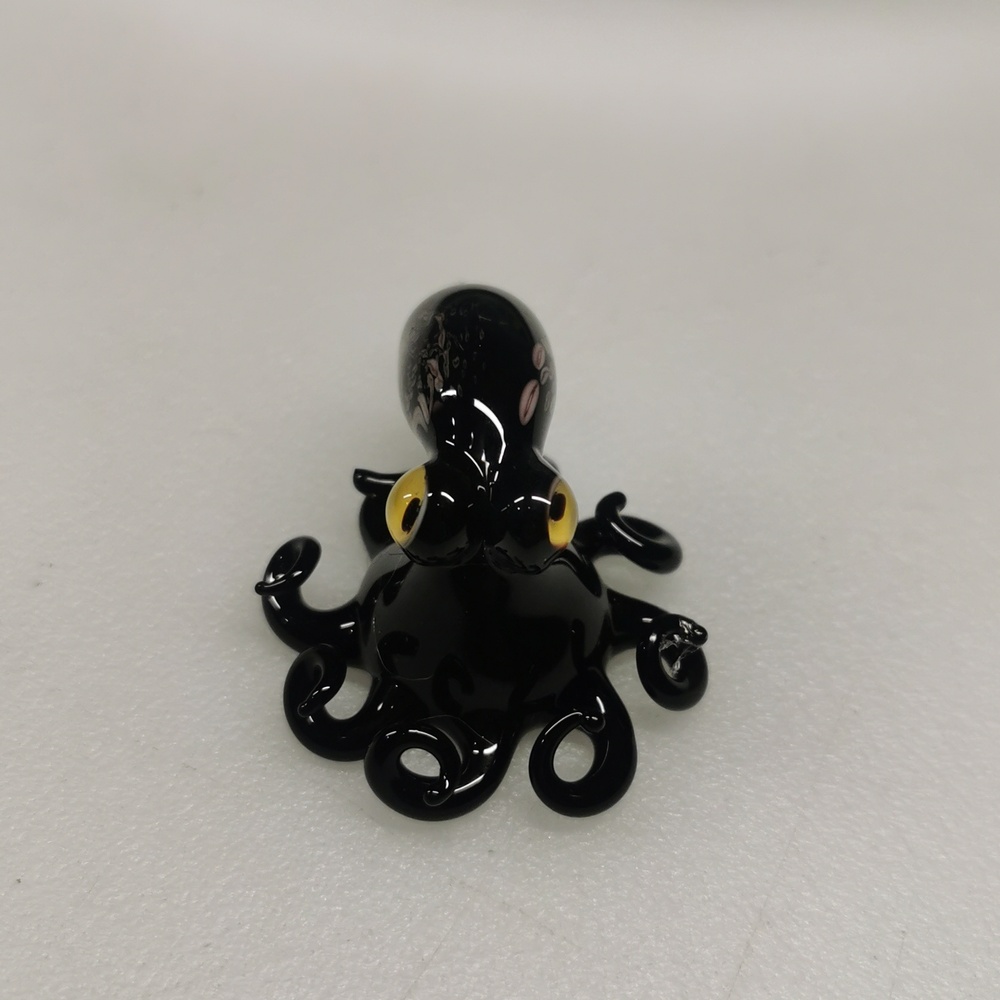 Black and purple glass octopus pendant - Picture 3 of 4